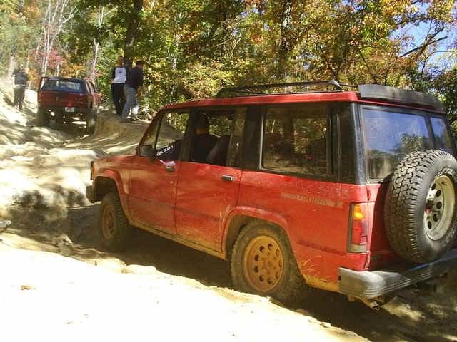 ai550.photobucket.com_albums_ii405_ditchdoc_Hallowharrie_2008_Uwharrie.jpg