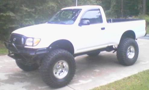 ai584.photobucket.com_albums_ss289_carolina4x4_truck_after1.jpg