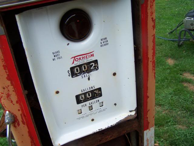 ai59.photobucket.com_albums_g305_1_tonmudder_Gas_20pump_017.jpg