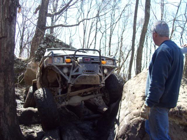 ai59.photobucket.com_albums_g305_1_tonmudder_Harlan_20Apr_20fools_20ride_2009_026.jpg