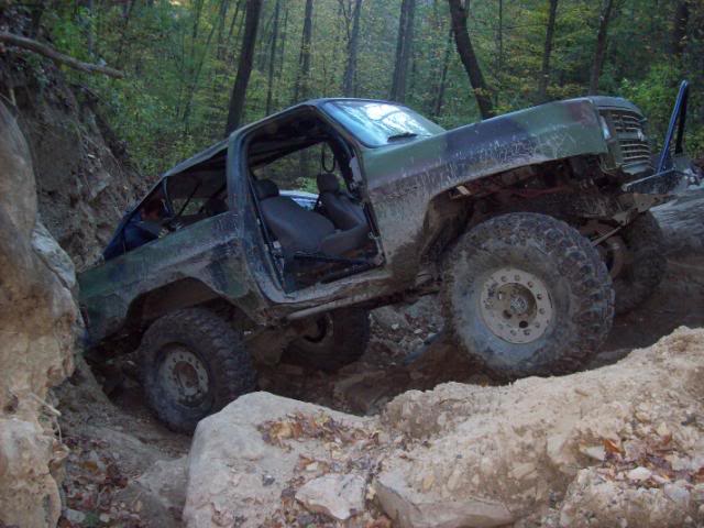 ai59.photobucket.com_albums_g305_1_tonmudder_Harlan_20KY_20fall_20ride_202010_011.jpg