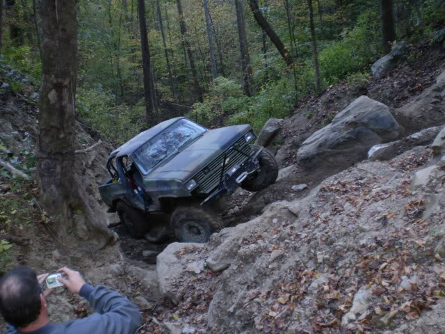 ai59.photobucket.com_albums_g305_1_tonmudder_Harlan_20KY_20fall_20ride_202010_fallride2010007.jpg