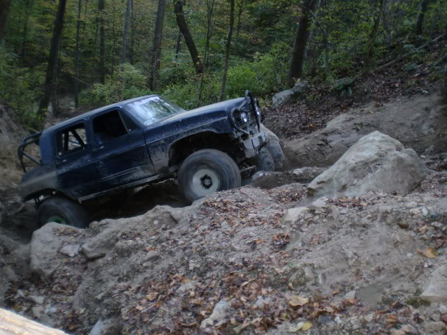 ai59.photobucket.com_albums_g305_1_tonmudder_Harlan_20KY_20fall_20ride_202010_fallride2010021.jpg