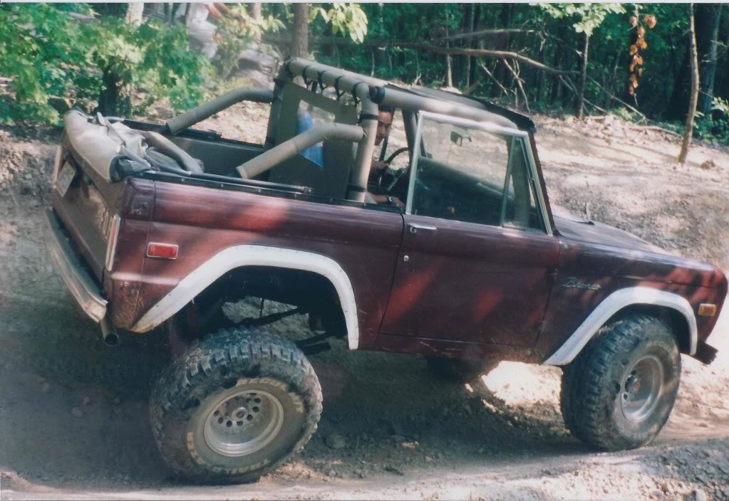 ai594.photobucket.com_albums_tt28_jthomason_My_20cars_73uwharrie.jpg