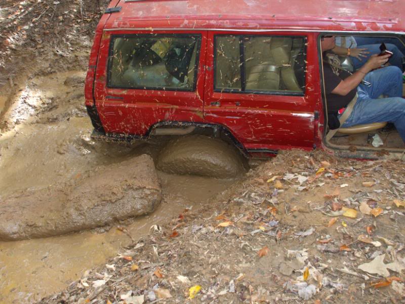 ai60.photobucket.com_albums_h19_bugguy28_BDb_20fall09_fall099.jpg