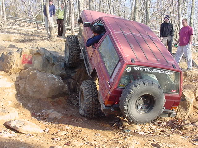 ai63.photobucket.com_albums_h152_N2Rocks_Uwharrie_Pictures012.jpg