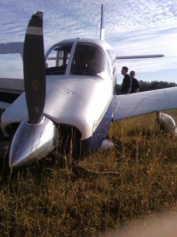 ai65.photobucket.com_albums_h226_xlain_1204090940.jpg