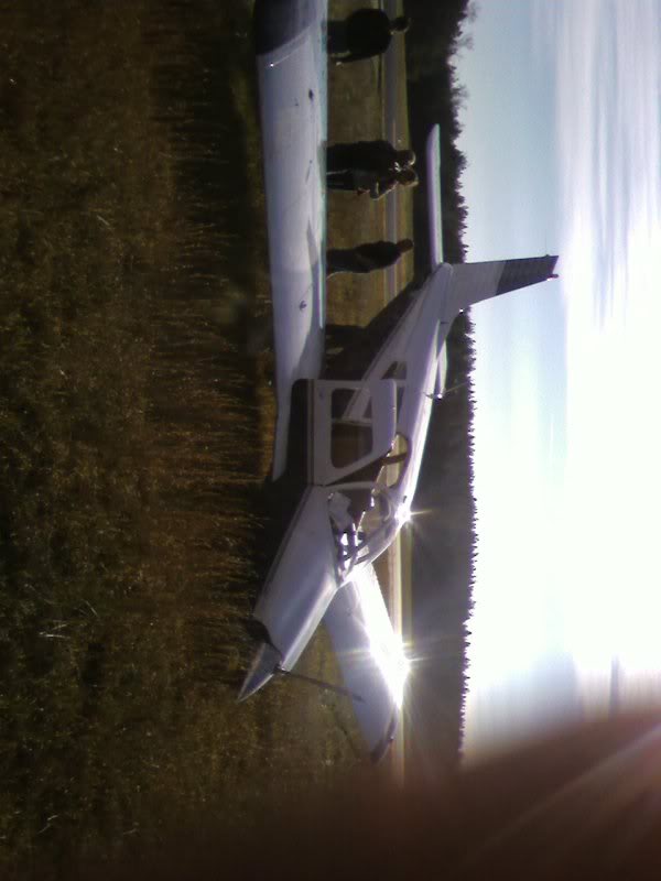 ai65.photobucket.com_albums_h226_xlain_1204090940a.jpg