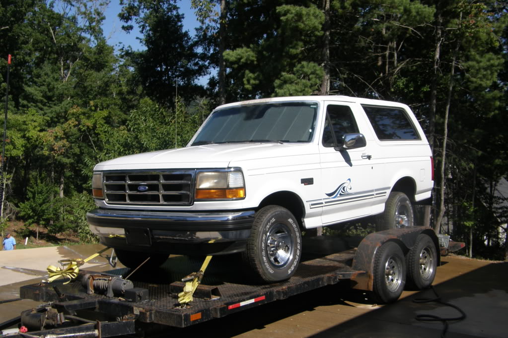 ai658.photobucket.com_albums_uu305_TrailWhale_93_20Ford_20Bronco_003.jpg