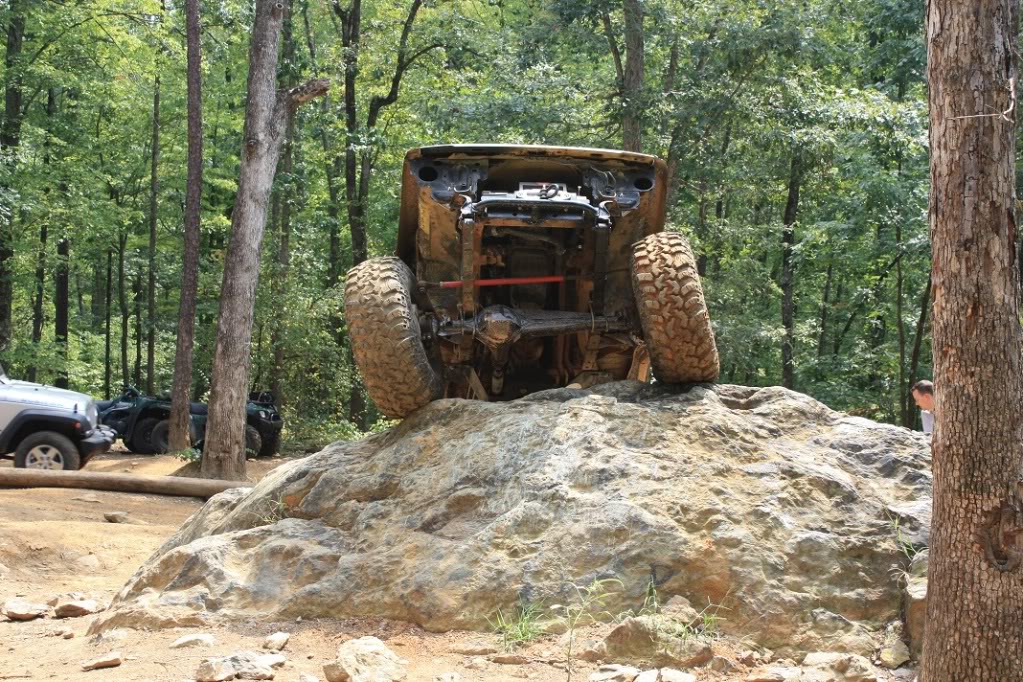 ai661.photobucket.com_albums_uu335_thjones3_Uwharrie_20sept_20third_IMG_2514small.jpg