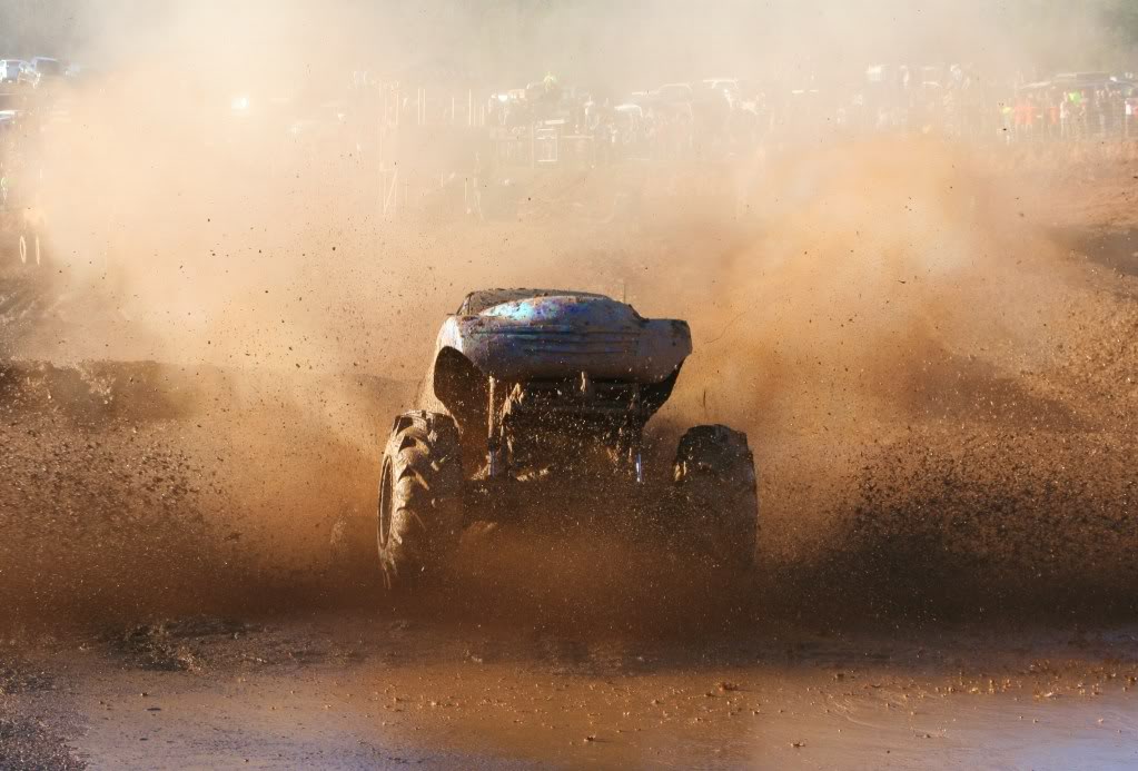 ai671.photobucket.com_albums_vv76_zukiscott_New_20Years_20Eve_20Ride_20at_20WGMP_WGMP295.jpg