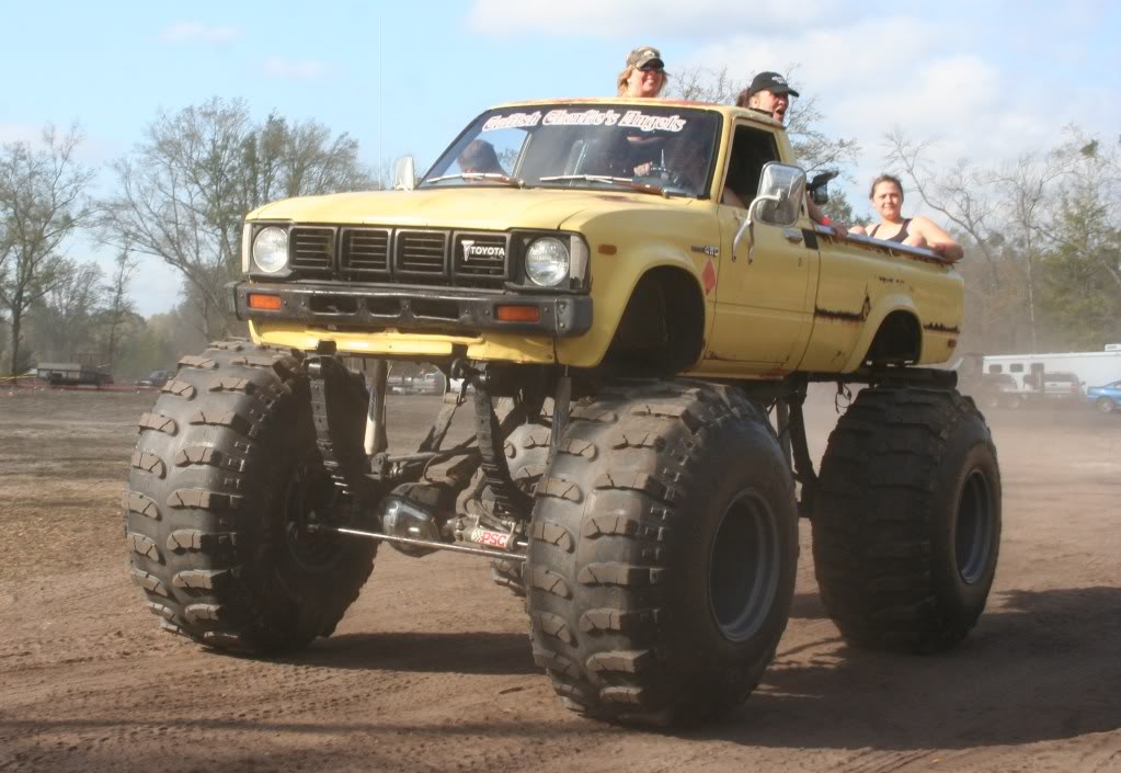 ai671.photobucket.com_albums_vv76_zukiscott_Perry_20Mudd_20Bogg_20Pics_PerryTGW162.jpg