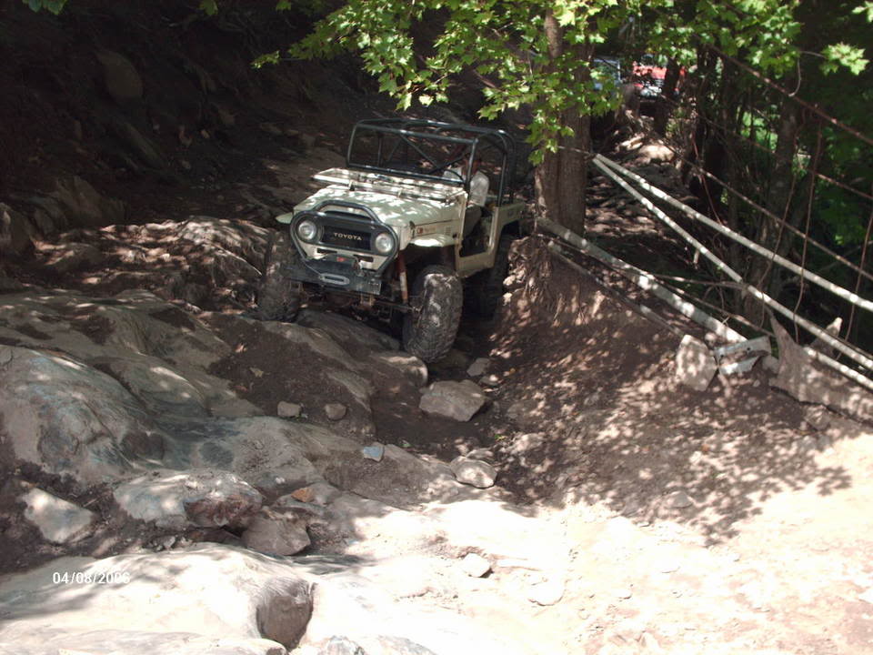 ai68.photobucket.com_albums_i38_mustanger302_Tellico_20August_202006_HPIM0224.jpg