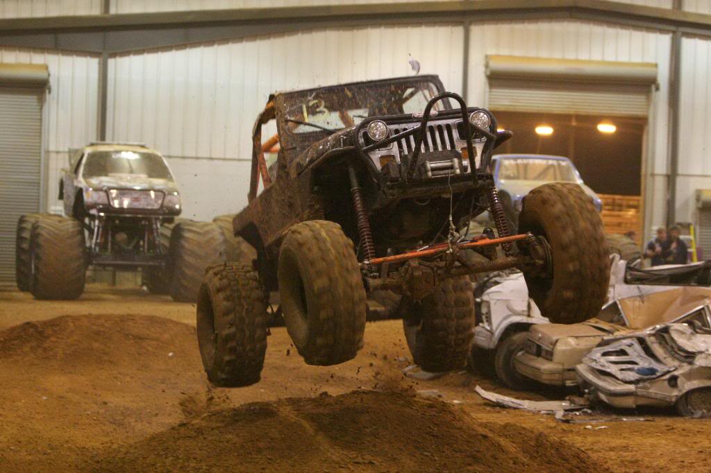 ai680.photobucket.com_albums_vv170_KXCRAWLER13_tufftruckjan9huntsville015.jpg