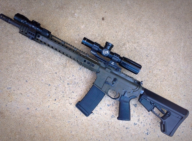 ai7.photobucket.com_albums_y252_ponykilr_Guns_IMG_2563.jpg ai7.photobucket.com_albums_y252_ponykilr_Guns_IMG_2563.jpg