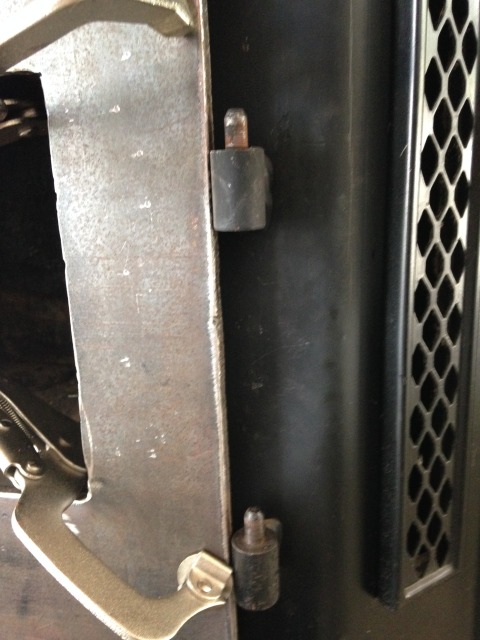 ai7.photobucket.com_albums_y252_ponykilr_Woodstove_IMG_0437_zpsad1667d2.jpg