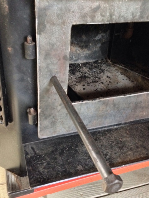 ai7.photobucket.com_albums_y252_ponykilr_Woodstove_IMG_0497_zps0e7ab4e7.jpg