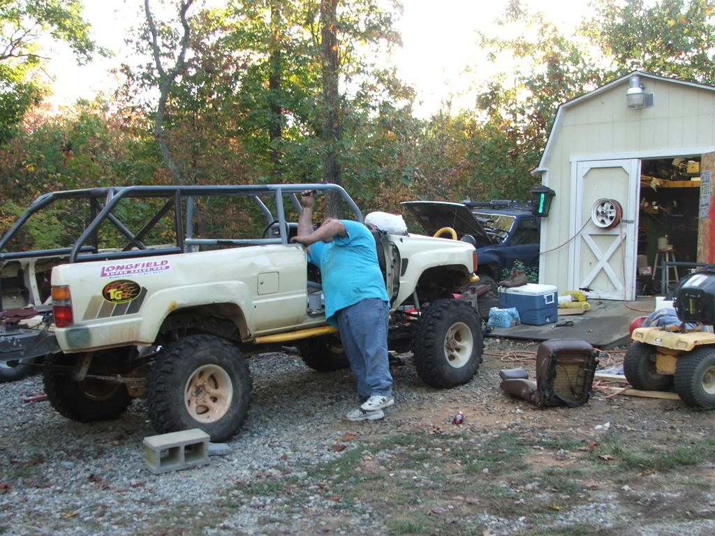 ai73.photobucket.com_albums_i217_fathandracin_4_Runner_20pics_DSCF2569.jpg