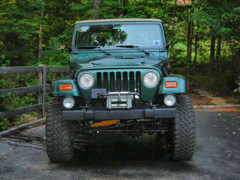 ai73.photobucket.com_albums_i233_badog3_jeep_FSCN1674.jpg