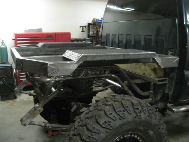 ai74.photobucket.com_albums_i266_gogogadgetbiker_Joshs_20Truck_IMG_2438.jpg