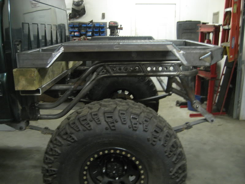 ai74.photobucket.com_albums_i266_gogogadgetbiker_Joshs_20Truck_IMG_2442.jpg