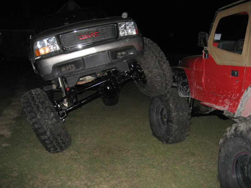 ai74.photobucket.com_albums_i266_gogogadgetbiker_My_20Build_20Pics_Beadlocksand42s008.jpg