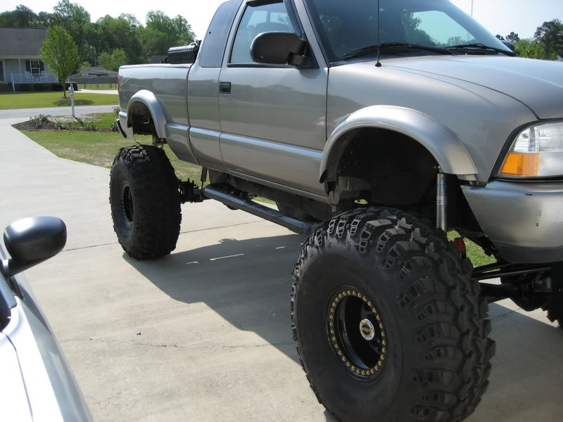 ai74.photobucket.com_albums_i266_gogogadgetbiker_My_20Build_20Pics_Beadlocksand42s016.jpg