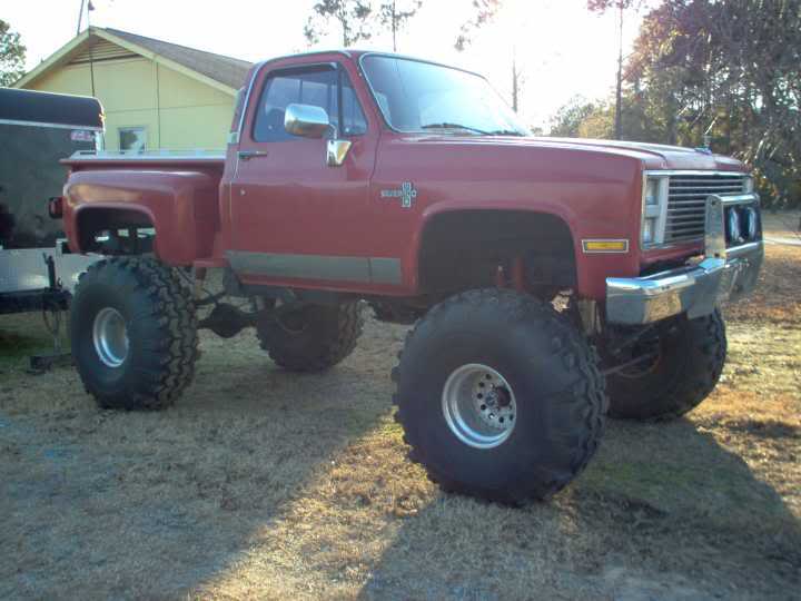 ai78.photobucket.com_albums_j106_jay4th_monstertruck.jpg