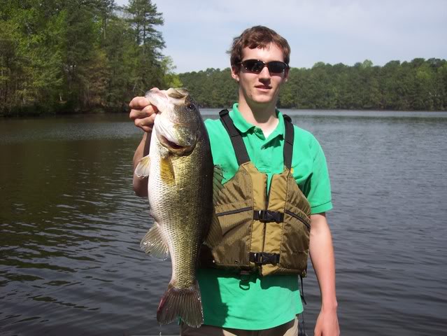 ai78.photobucket.com_albums_j81_highrollintj_fishing_4_19fishing003.jpg