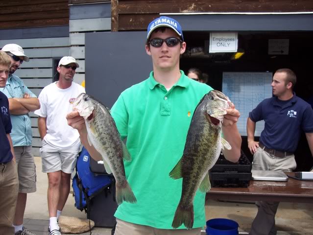 ai78.photobucket.com_albums_j81_highrollintj_fishing_4_19fishing008.jpg