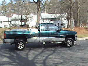 ai78.photobucket.com_albums_j81_highrollintj_newtruck3.jpg