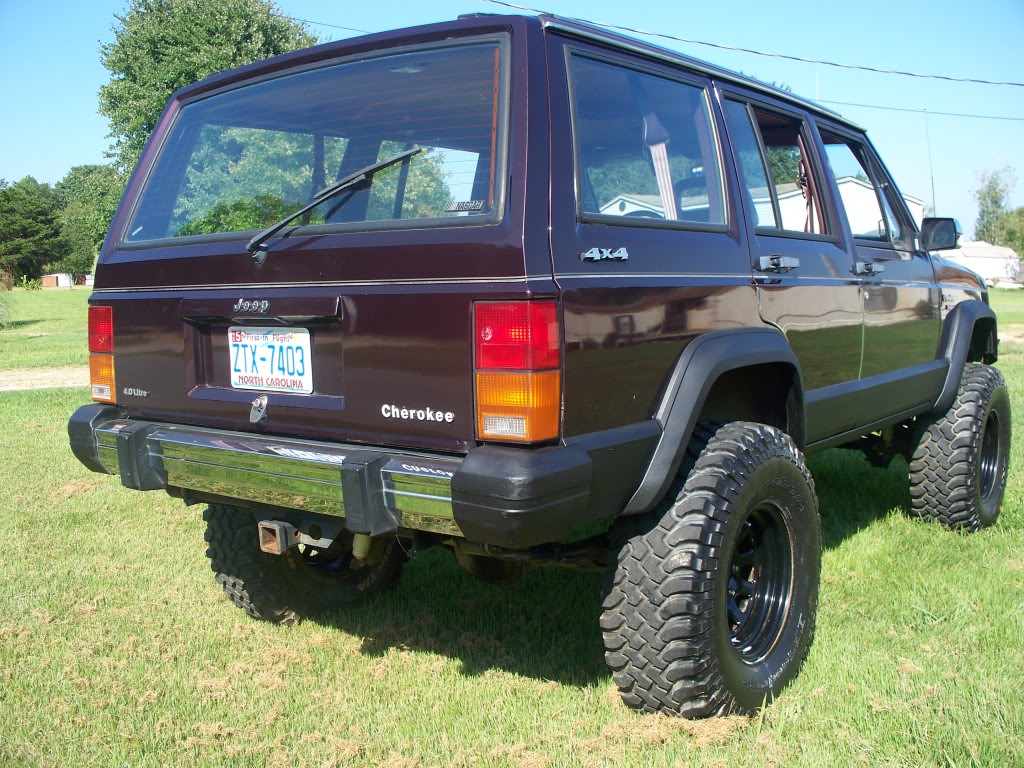 ai780.photobucket.com_albums_yy85_nosmotorsportsyahoo_new_20to_20me_201990_20xj_100_0452.jpg