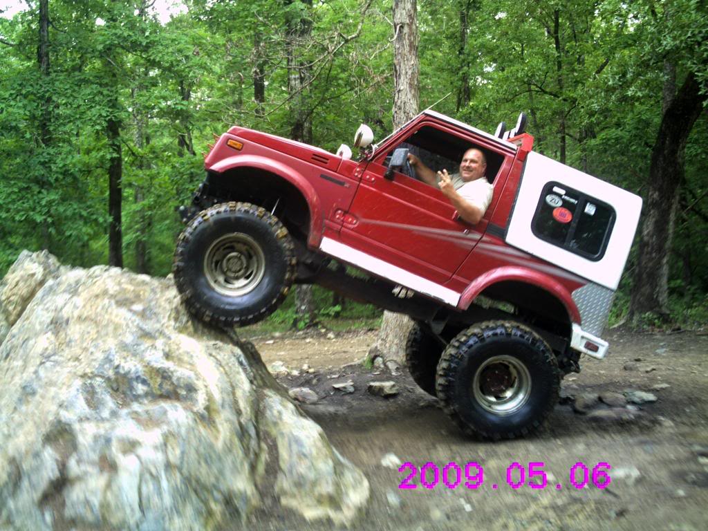 ai782.photobucket.com_albums_yy105_pmcg27_photorock.jpg
