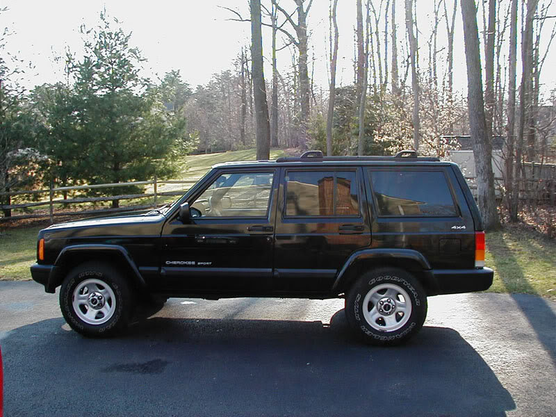 ai80.photobucket.com_albums_j194_XJ_Jeeper01_P3200010_2.jpg