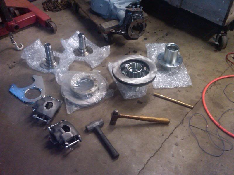 ai821.photobucket.com_albums_zz134_mteverha_Build_20Thread_SolidKit.jpg