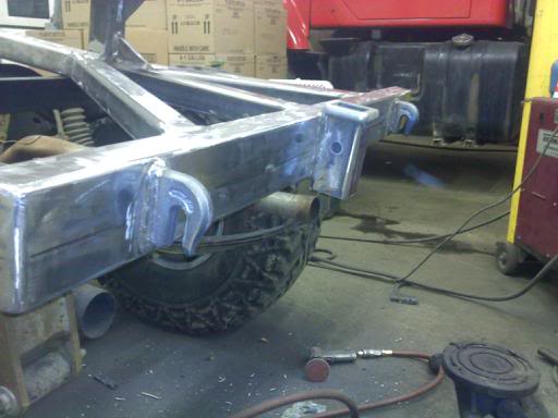 ai833.photobucket.com_albums_zz258_whitenoyez_downsized_0211002224.jpg