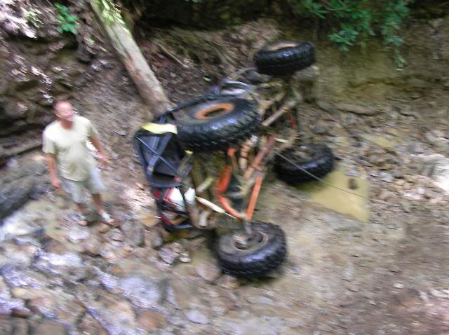 ai84.photobucket.com_albums_k40_Toyzilla_crawler_MT_20City_20july_202009_SANY0453.jpg