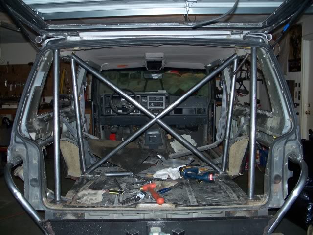 ai85.photobucket.com_albums_k51_hadfield4wd_My_20Jeep_cage018.jpg