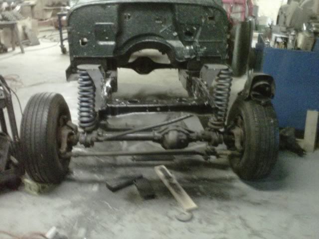 ai852.photobucket.com_albums_ab90_tripped38_My_20jeep_20Build_IMG00063_20100710_2103.jpg