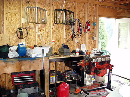 ai86.photobucket.com_albums_k105_visualinhalant_FSJ_20break_20and_20build_discbrakeconversion3_1.jpg