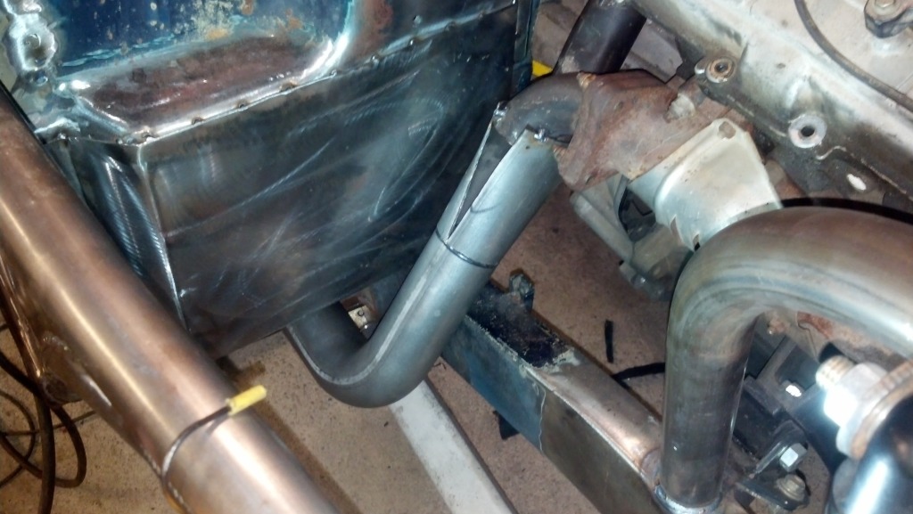 ai878.photobucket.com_albums_ab350_StuntmanAutoworks_My_20Samu488ff7fe77e4e76606c72fee0936bbf6.jpg