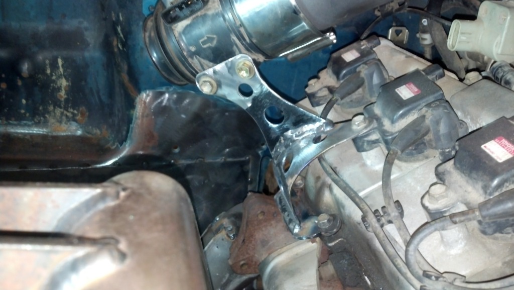 ai878.photobucket.com_albums_ab350_StuntmanAutoworks_My_20Samufc8f931295924bc318e69a4b475be95b.jpg