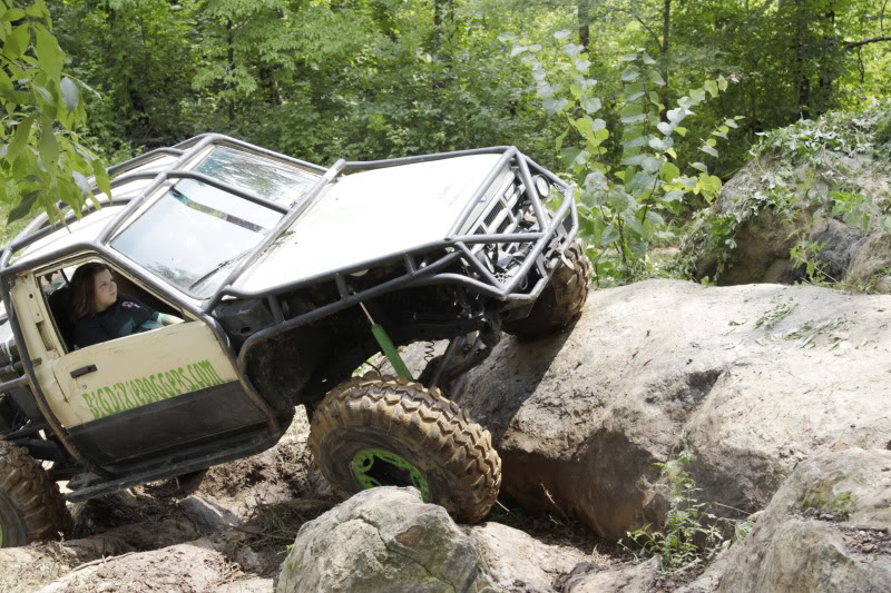 ai88.photobucket.com_albums_k181_exousiazion_OffRoad11.jpg