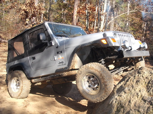 ai886.photobucket.com_albums_ac67_joeajones_DSCF1537.jpg