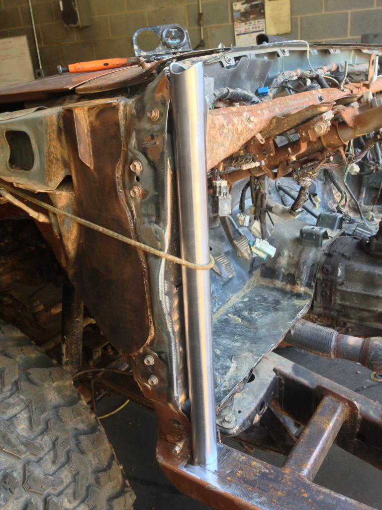 ai895.photobucket.com_albums_ac151_kouperstein2_Truggy_20Remod563ea04246256290bcef33af89062e33.jpg
