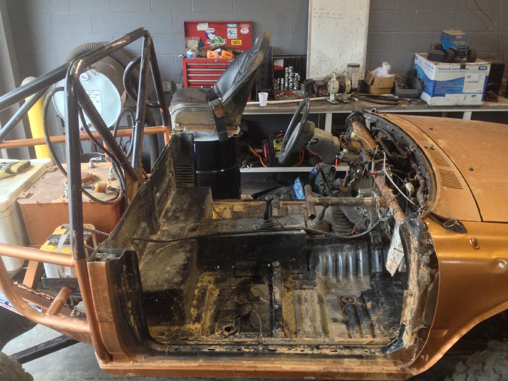 ai895.photobucket.com_albums_ac151_kouperstein2_Truggy_20Remodf82d306cbaa46b9bb185539fcea66a95.jpg