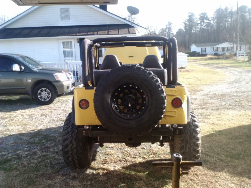 ai9.photobucket.com_albums_a94_jeepbub_1204111438.jpg