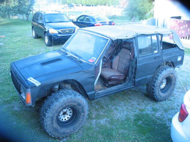 ai9.photobucket.com_albums_a94_jeepbub_IMG_0943.jpg