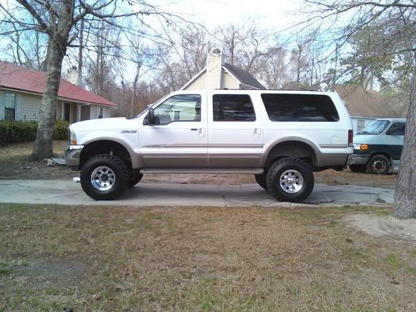 ai93.photobucket.com_albums_l64_Maysville1990_Jeep_20stuff_downsized_01100913511.jpg