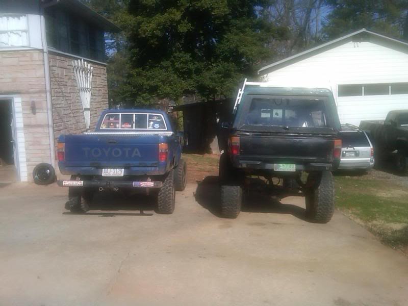 ai96.photobucket.com_albums_l194_volvhoe_1985_20Toyota_204x4_IMG00354_20120131_1152.jpg